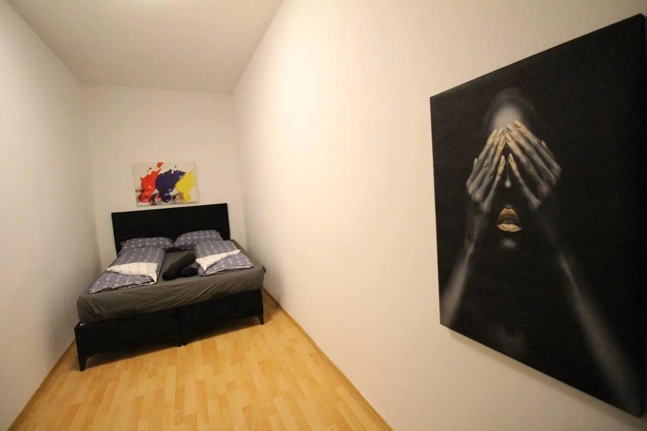 Homestay Family Room Vienna