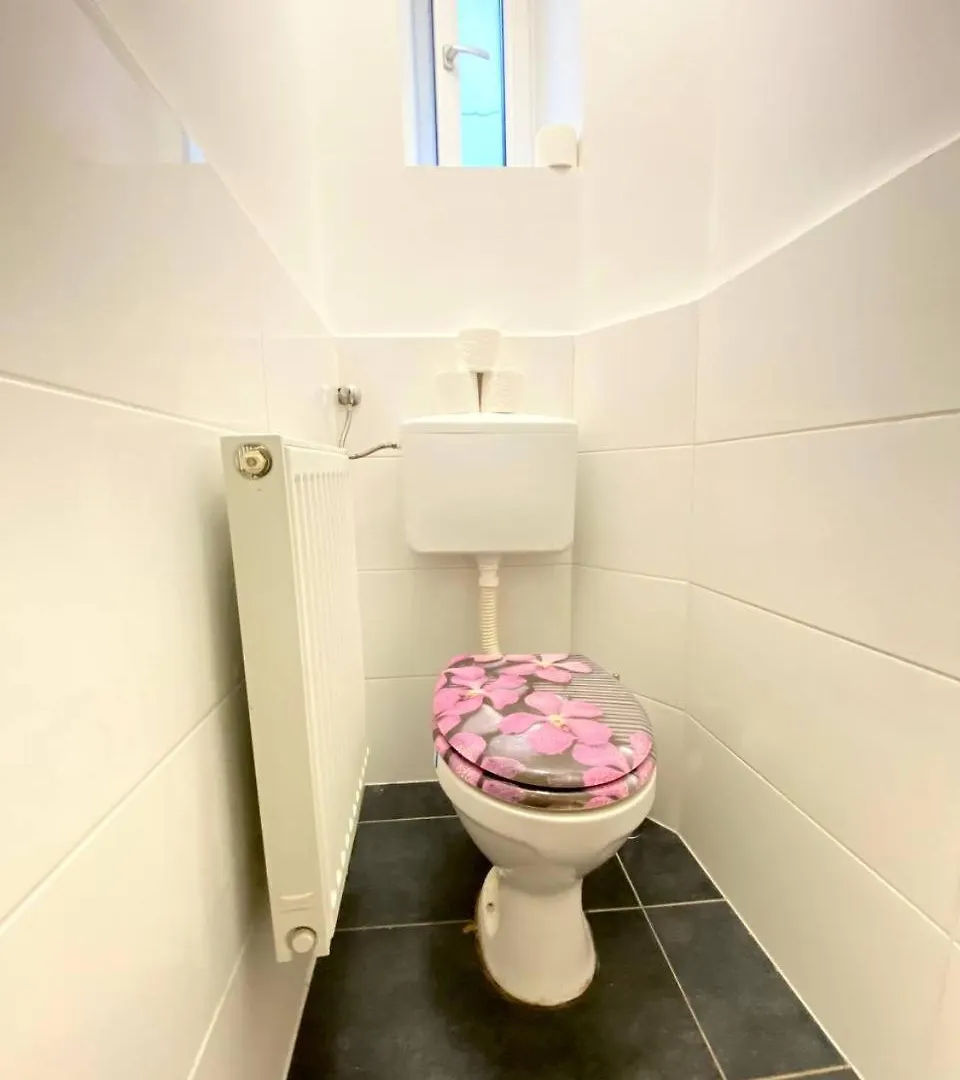 בית אירוח וינה Family Room